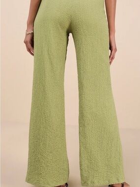 High-Rise Wide Leg Crepe Textured Pants